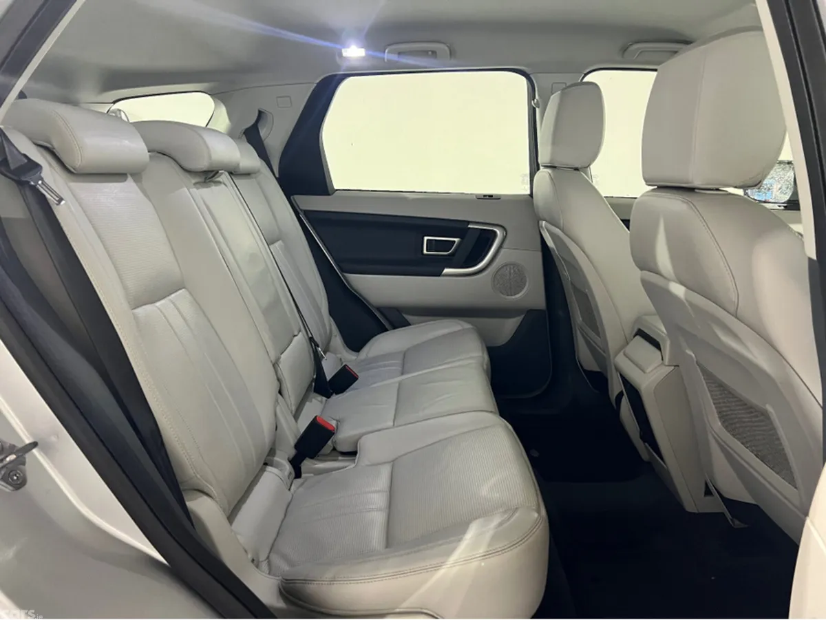 Land Rover Discovery Sport Estate, Diesel, 2019, Grey