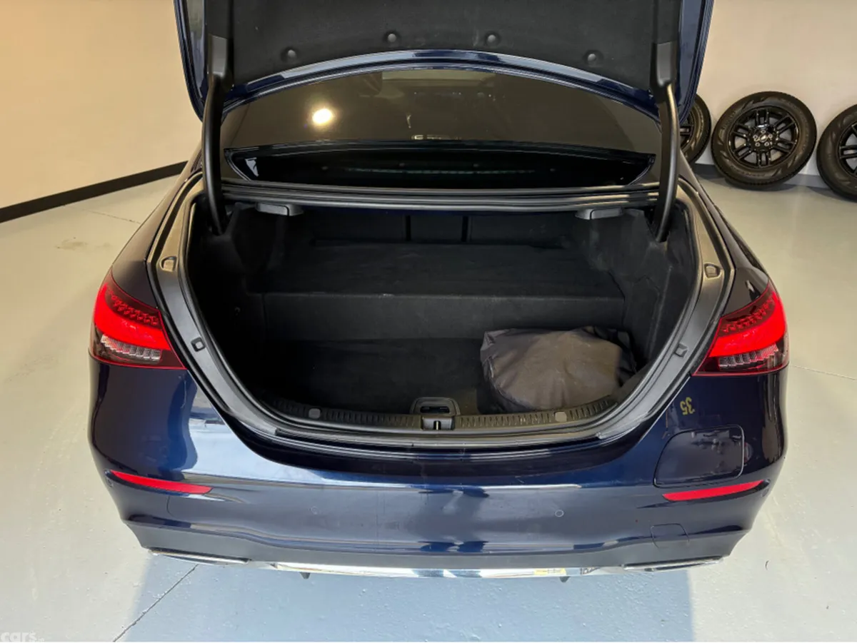 Mercedes-Benz E-Class Saloon, Diesel Plug-in Hybrid, 2021, Blue