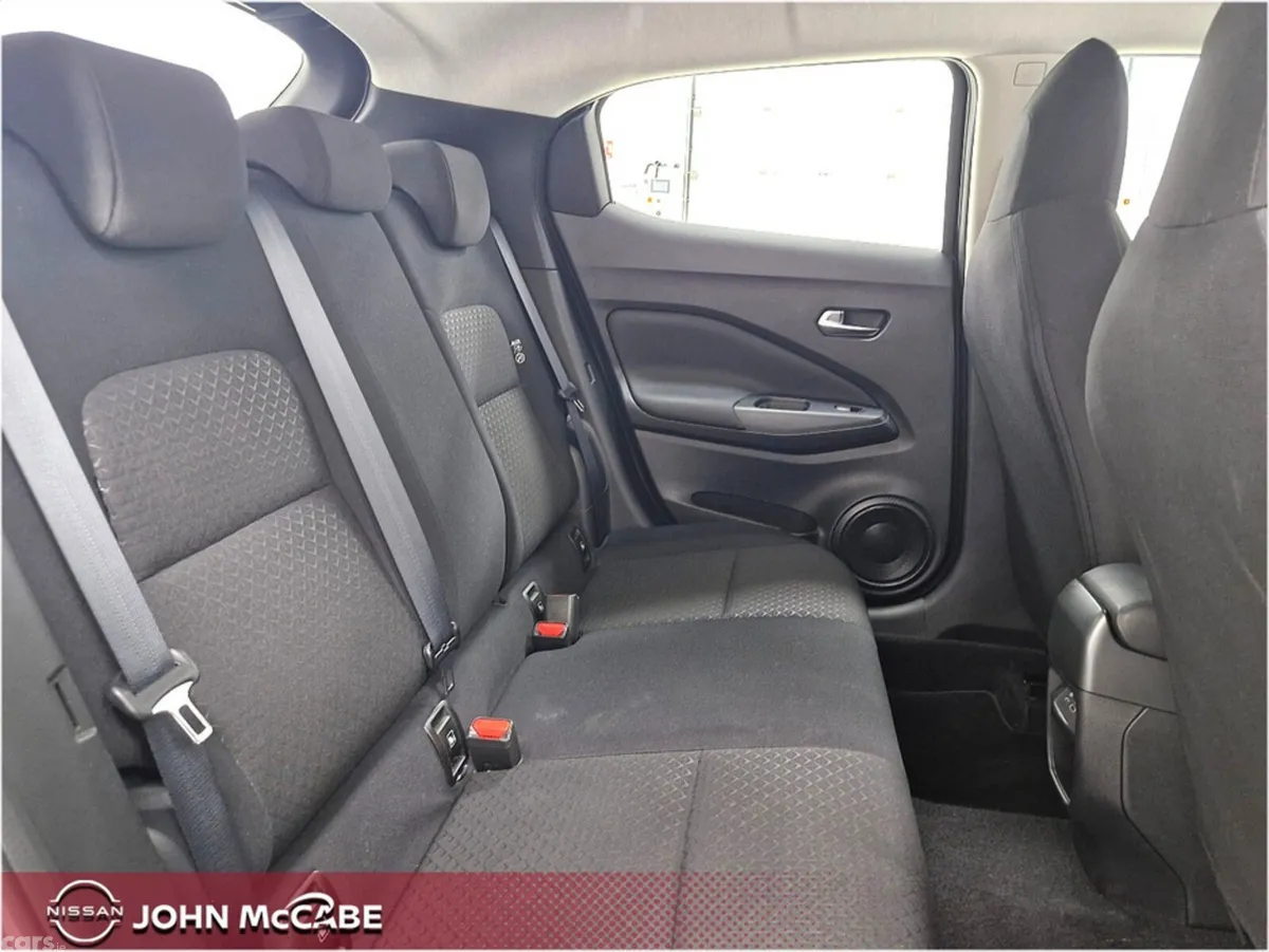Nissan Juke MPV, Petrol, 2025, Black