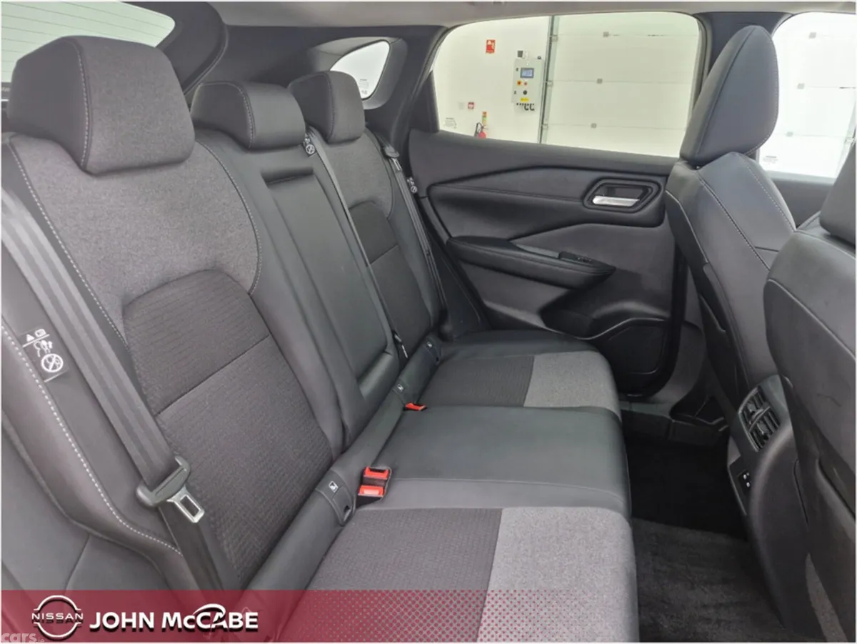 Nissan Qashqai MPV, Petrol Hybrid, 2025, Grey
