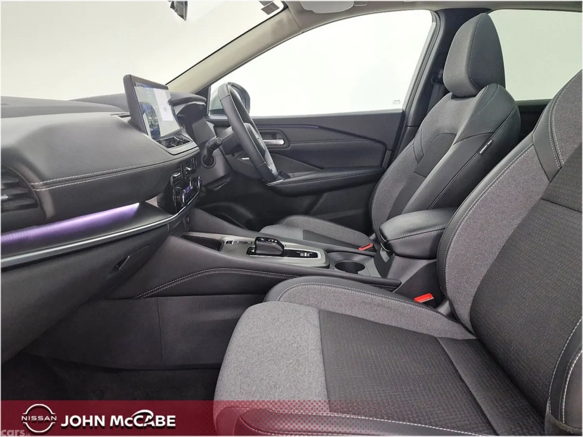 Nissan Qashqai MPV, Petrol Hybrid, 2025, Grey