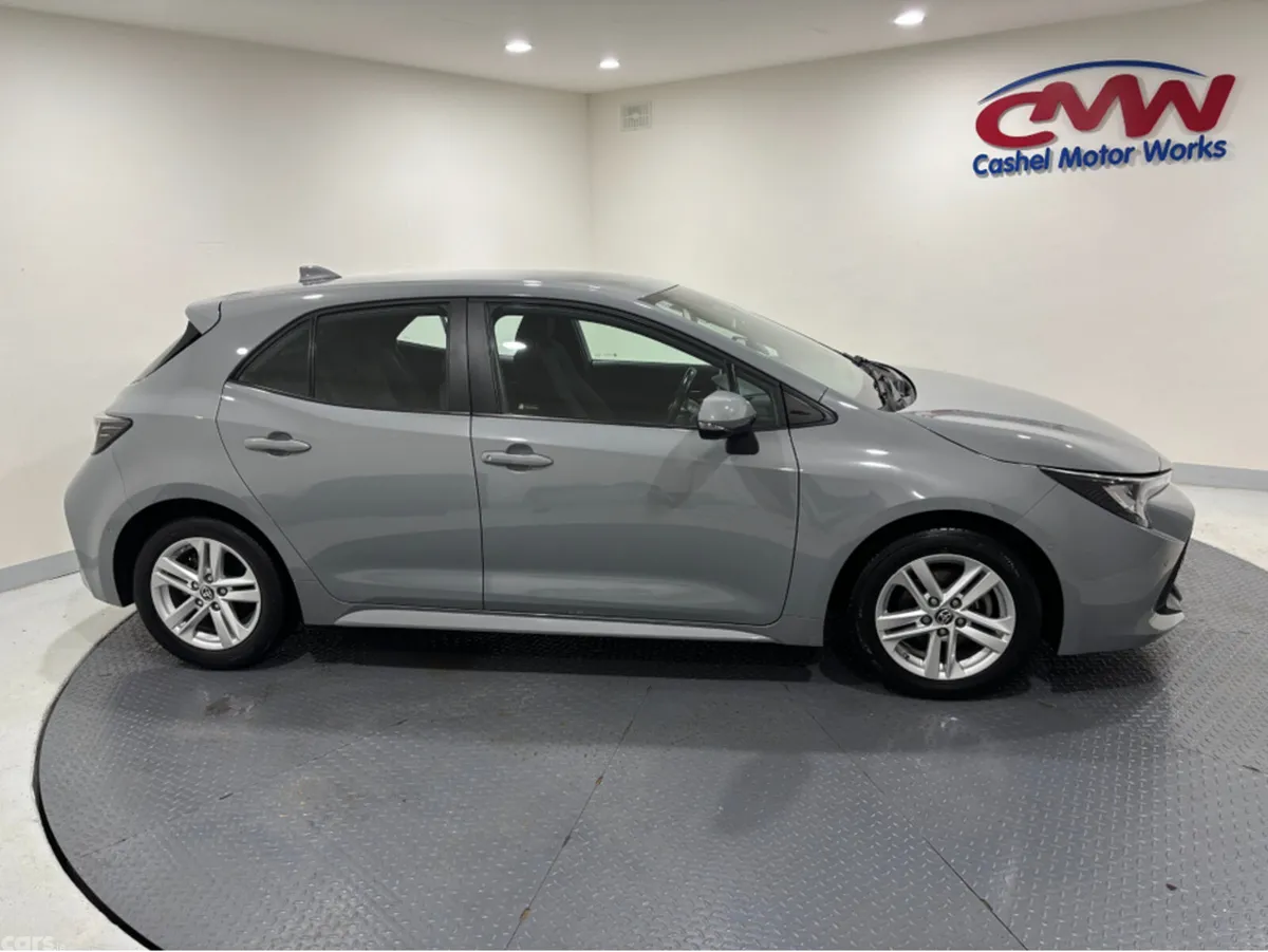 Toyota Corolla Hatchback, Petrol Hybrid, 2022, Grey