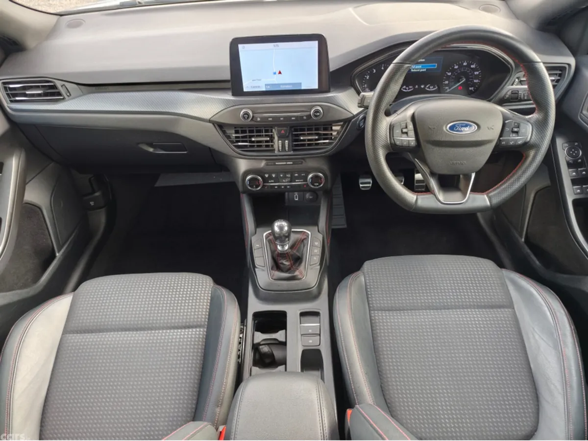 Ford Focus Hatchback, Petrol, 2020, Blue
