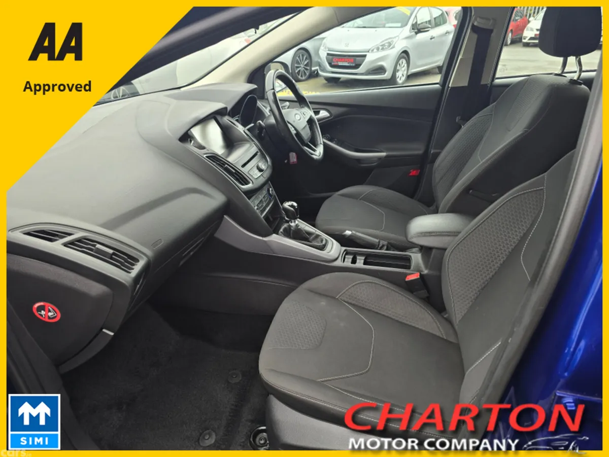 Ford Focus Hatchback, Petrol, 2016, Blue