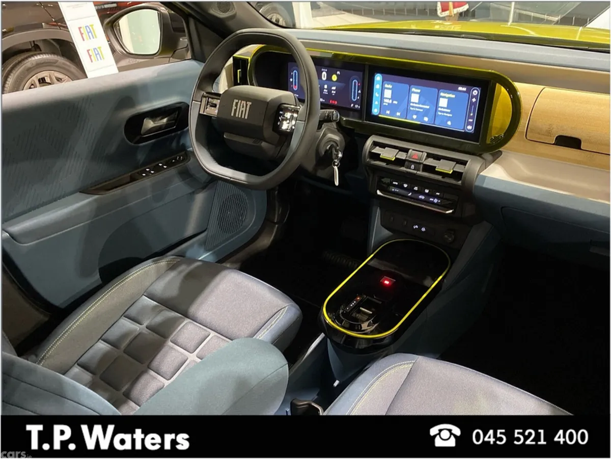 Fiat Grande Panda Hatchback, Electric, 2026, Yellow