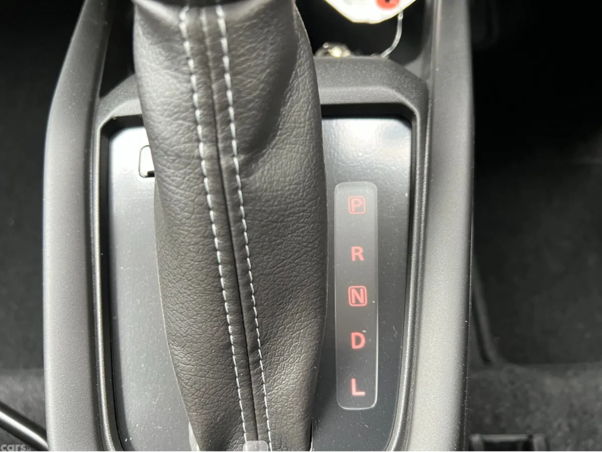Suzuki Swift Hatchback, Petrol Hybrid, 2026, White