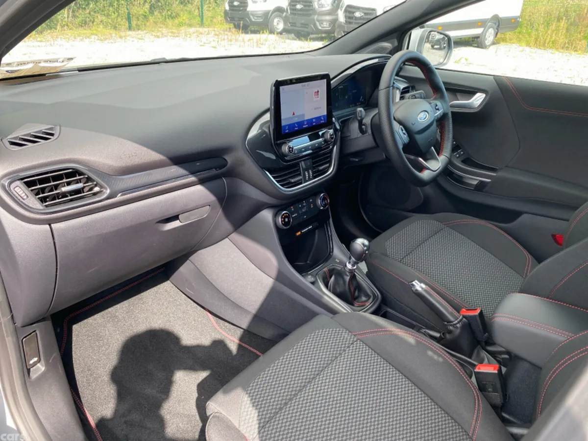 Ford Puma Van, Petrol Hybrid, 2025, Grey