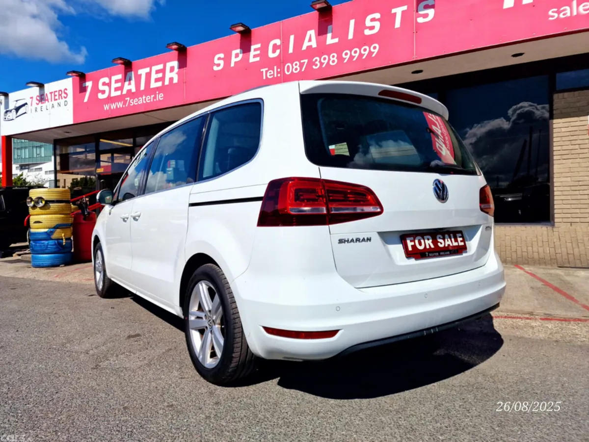 Volkswagen Sharan MPV, Petrol, 2017, White