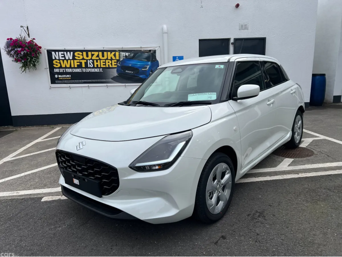 Suzuki Swift Hatchback, Petrol Hybrid, 2026, White