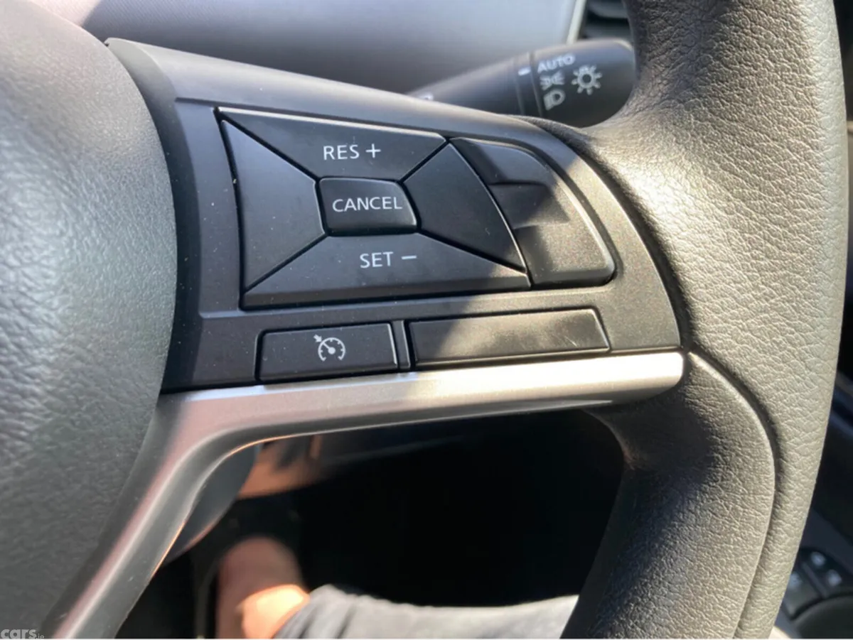 Nissan Serena Hatchback, Petrol Hybrid, 2020, Grey