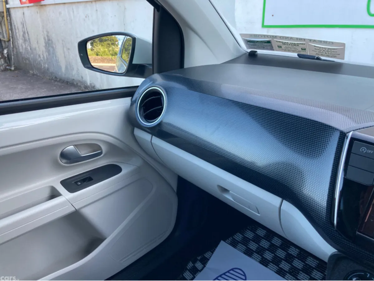 Volkswagen up! Hatchback, Petrol, 2018, White