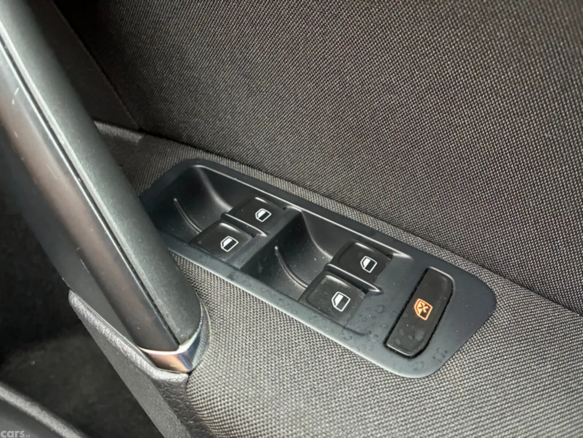 Volkswagen Golf Estate, Petrol, 2014, Grey