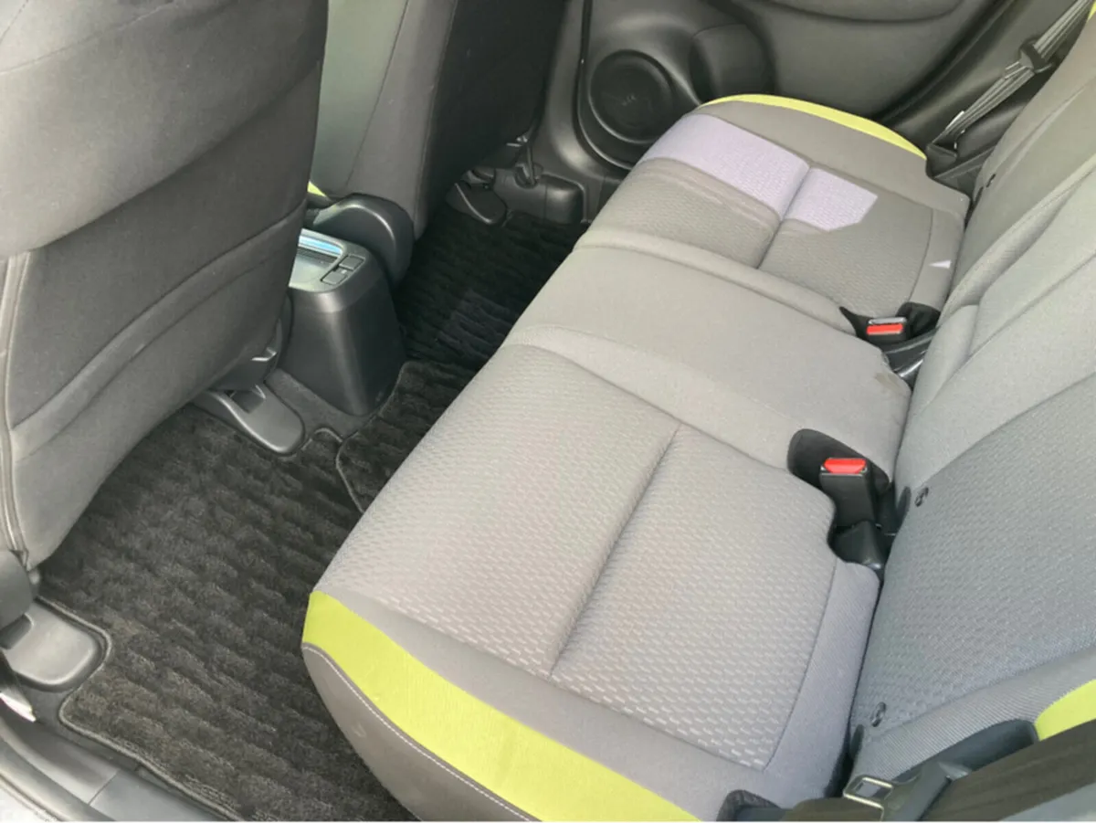 Honda Fit Hatchback, Petrol Hybrid, 2020, Grey