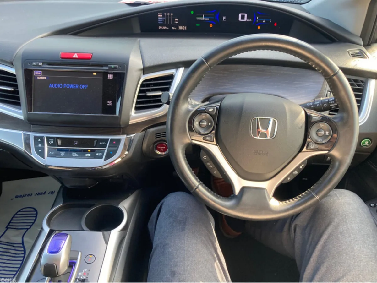 Honda Jade Estate, Petrol Hybrid, 2015, Grey