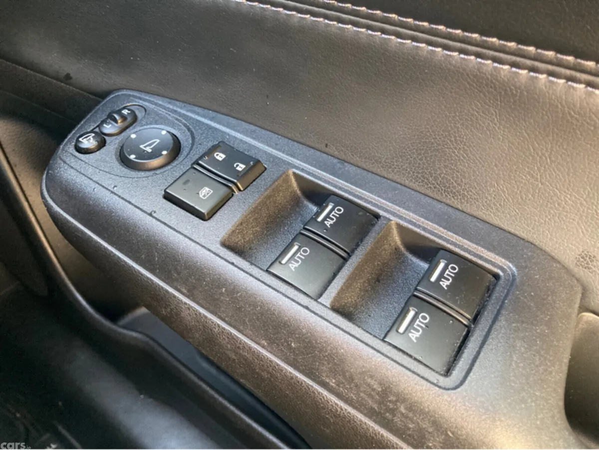 Honda Jade Estate, Petrol Hybrid, 2015, Grey
