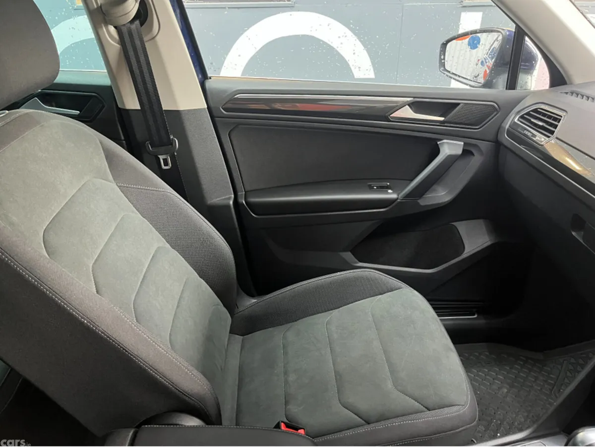 Volkswagen Tiguan SUV, Diesel, 2020, Blue