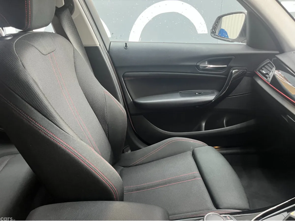 BMW 1-Series Hatchback, Diesel, 2017, White