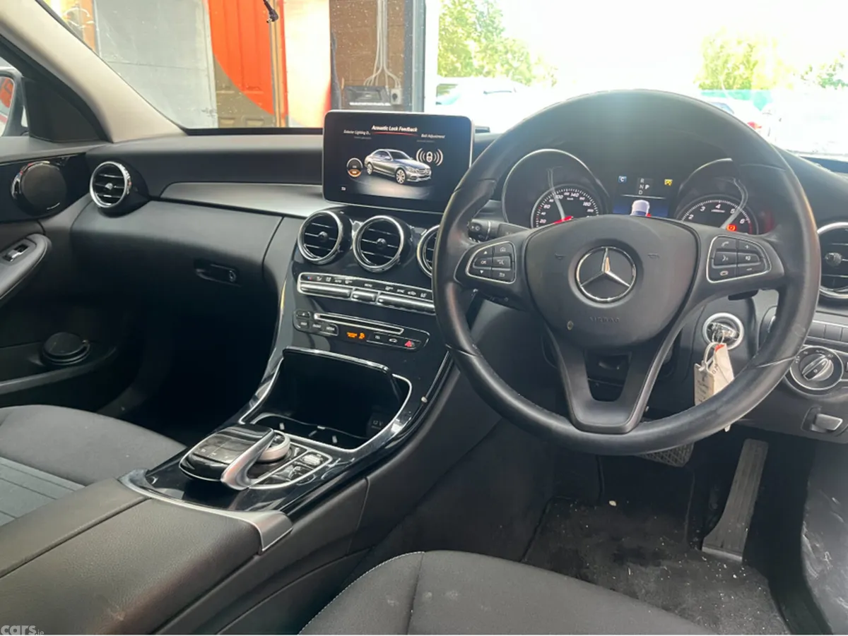 Mercedes-Benz C-Class Saloon, Petrol, 2017, White