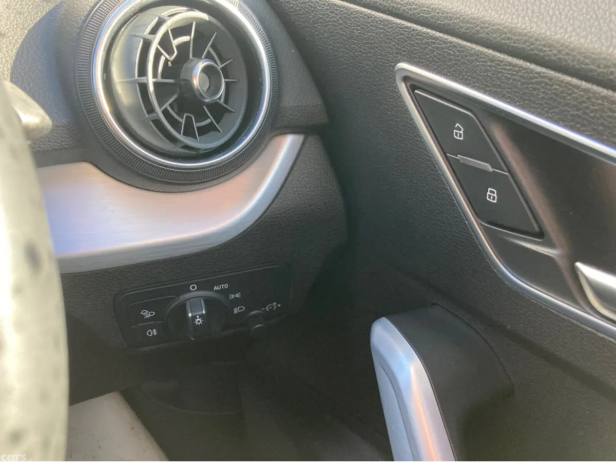 Audi Q2 Hatchback, Petrol, 2018, Red