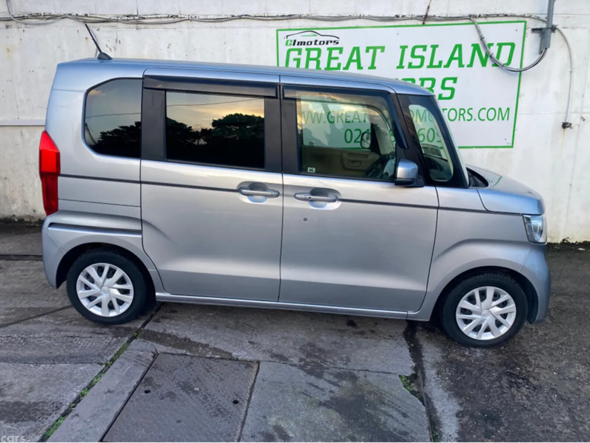 Honda Fit Hatchback, Petrol, 2019, Silver