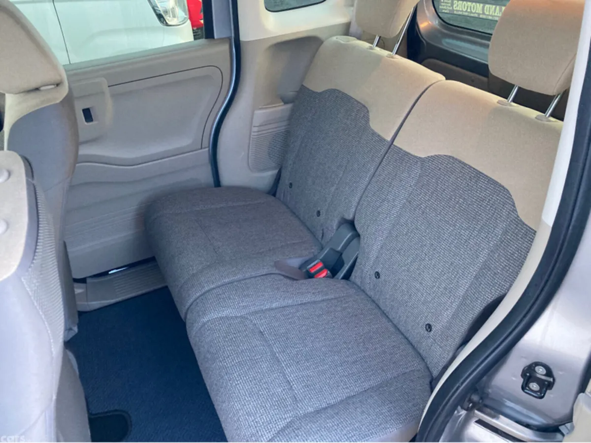 Honda Fit Hatchback, Petrol, 2019, Silver