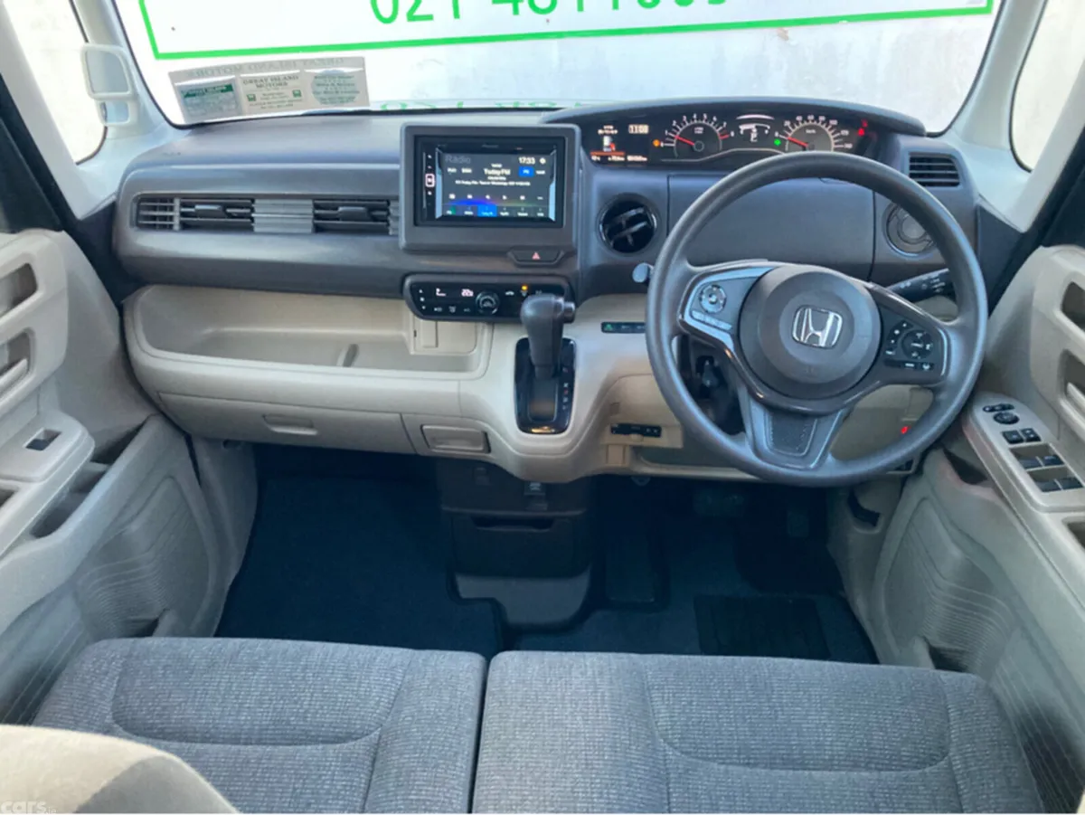 Honda Fit Hatchback, Petrol, 2019, Silver