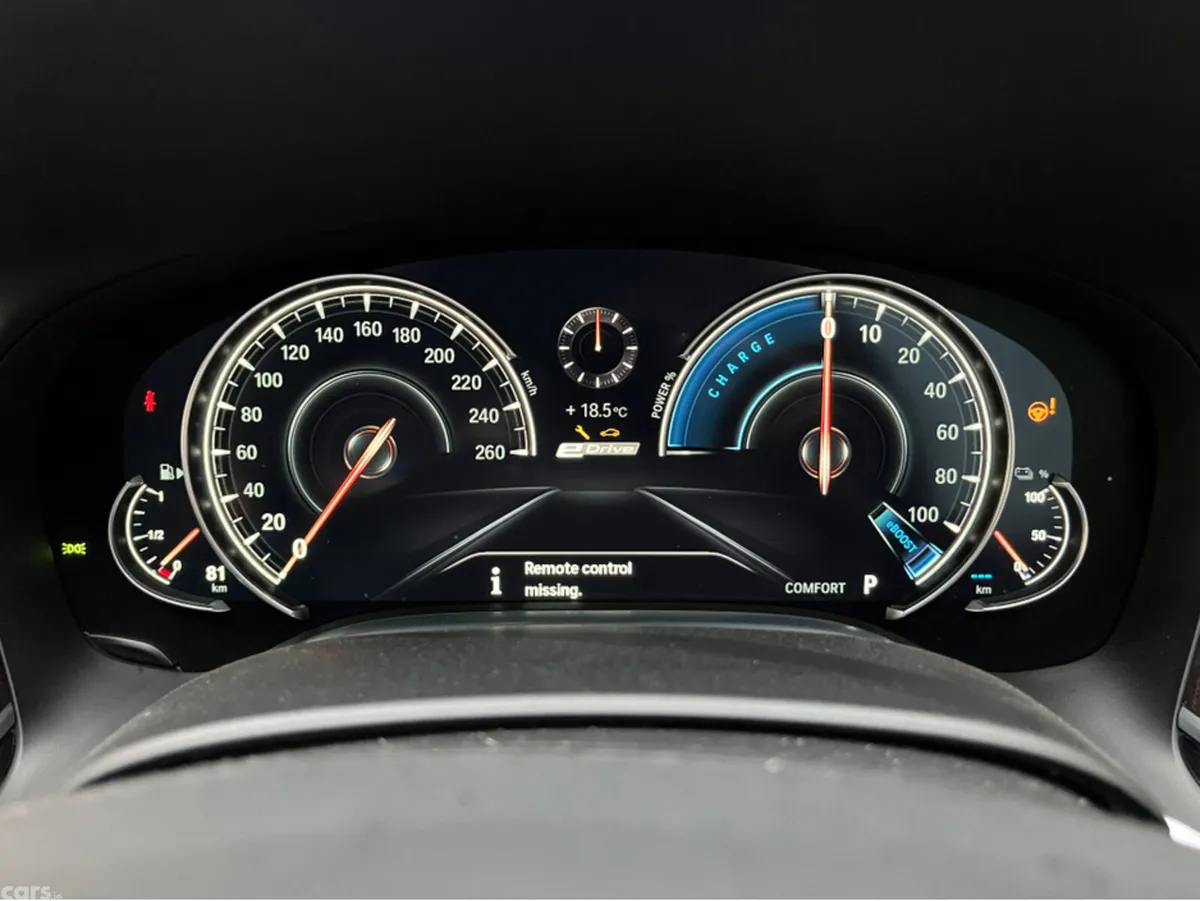 BMW 7-Series Saloon, Petrol Plug-in Hybrid, 2016, White