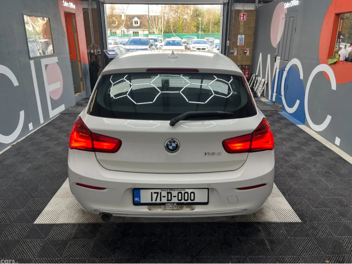 BMW 1-Series Hatchback, Diesel, 2017, White