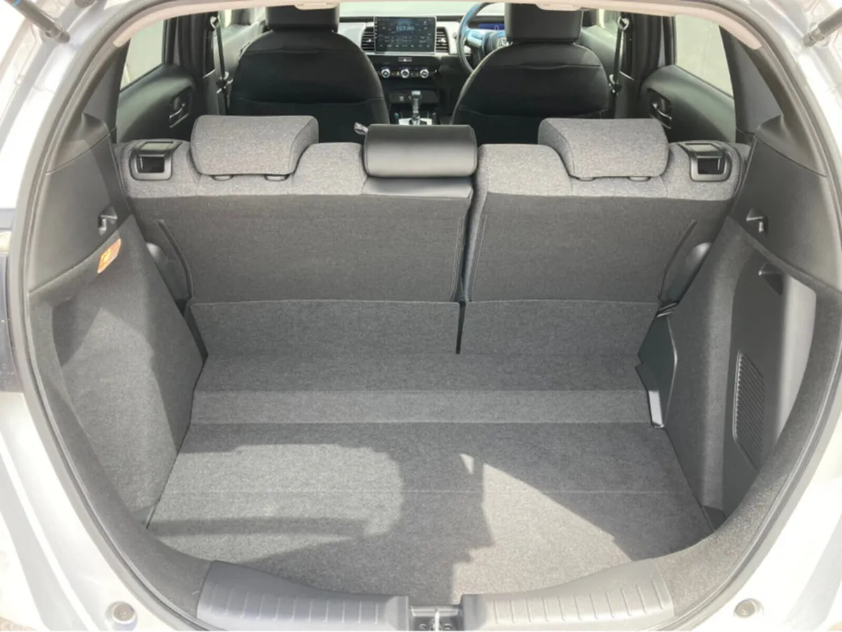 Honda Fit Hatchback, Petrol Hybrid, 2022, Silver