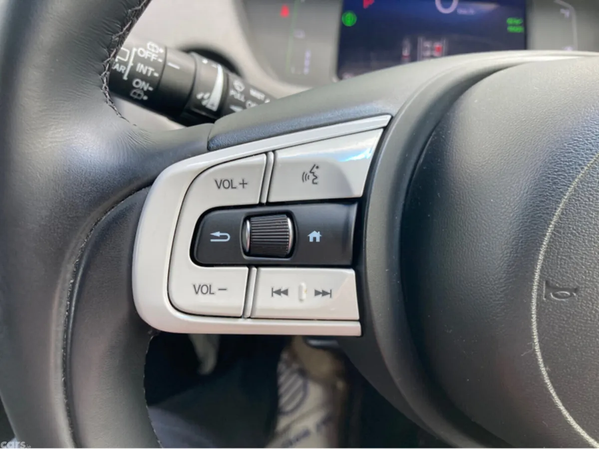Honda Fit Hatchback, Petrol Hybrid, 2022, Silver