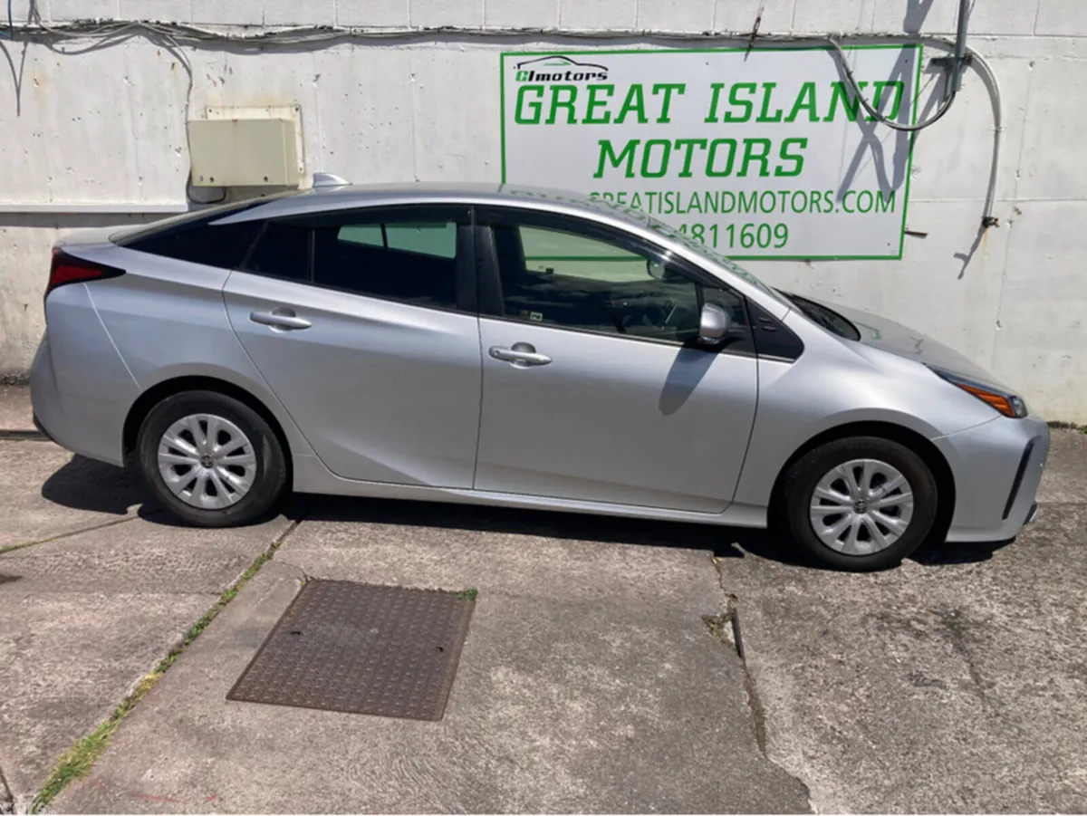 Toyota Prius Hatchback, Petrol Hybrid, 2020, Silver