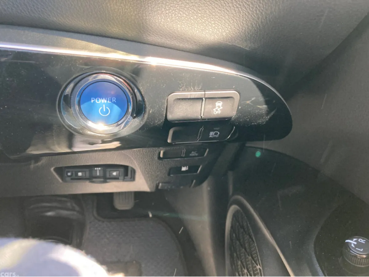 Toyota Prius Hatchback, Petrol Hybrid, 2020, Silver