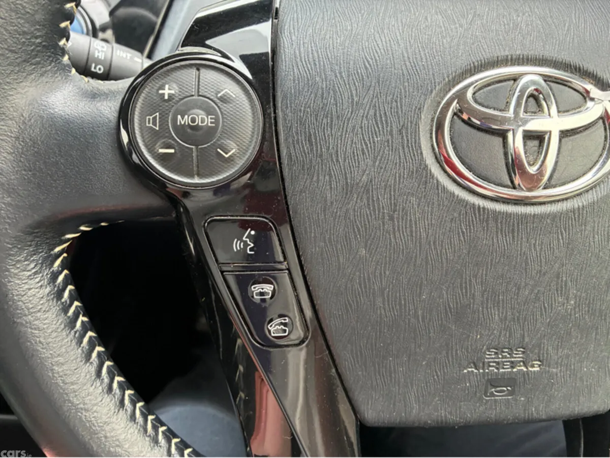 Toyota Prius Hatchback, Petrol Hybrid, 2017, Black