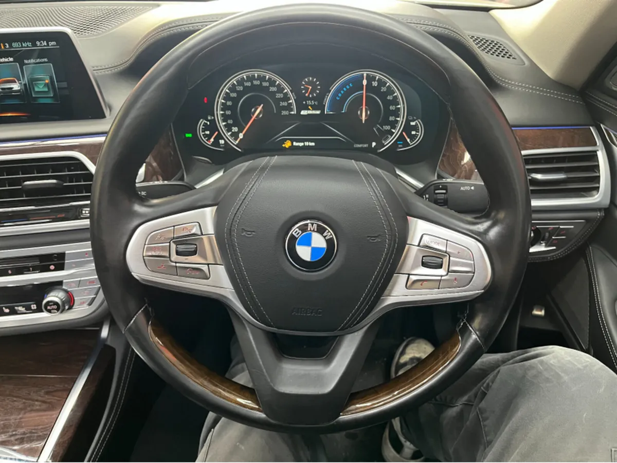 BMW 7-Series Saloon, Petrol Plug-in Hybrid, 2016, White