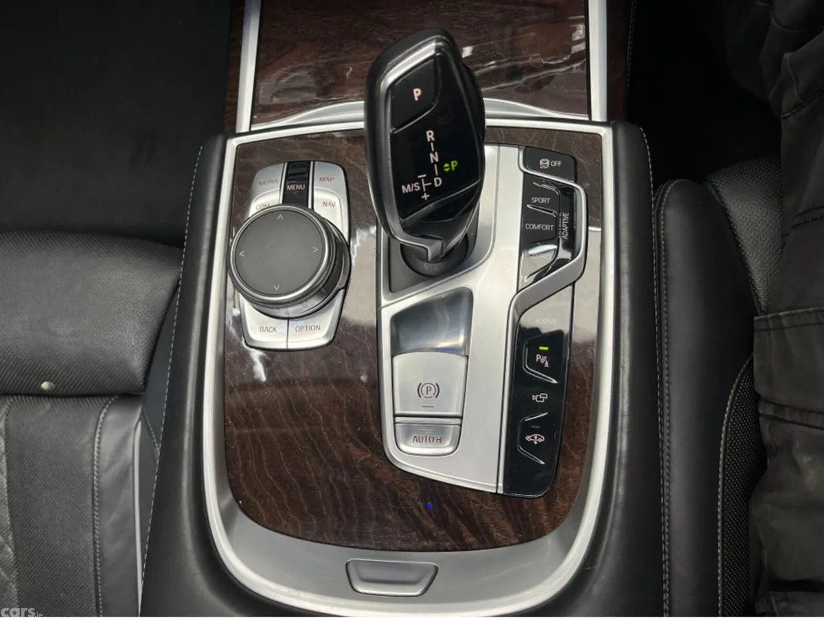 BMW 7-Series Saloon, Petrol Plug-in Hybrid, 2016, White
