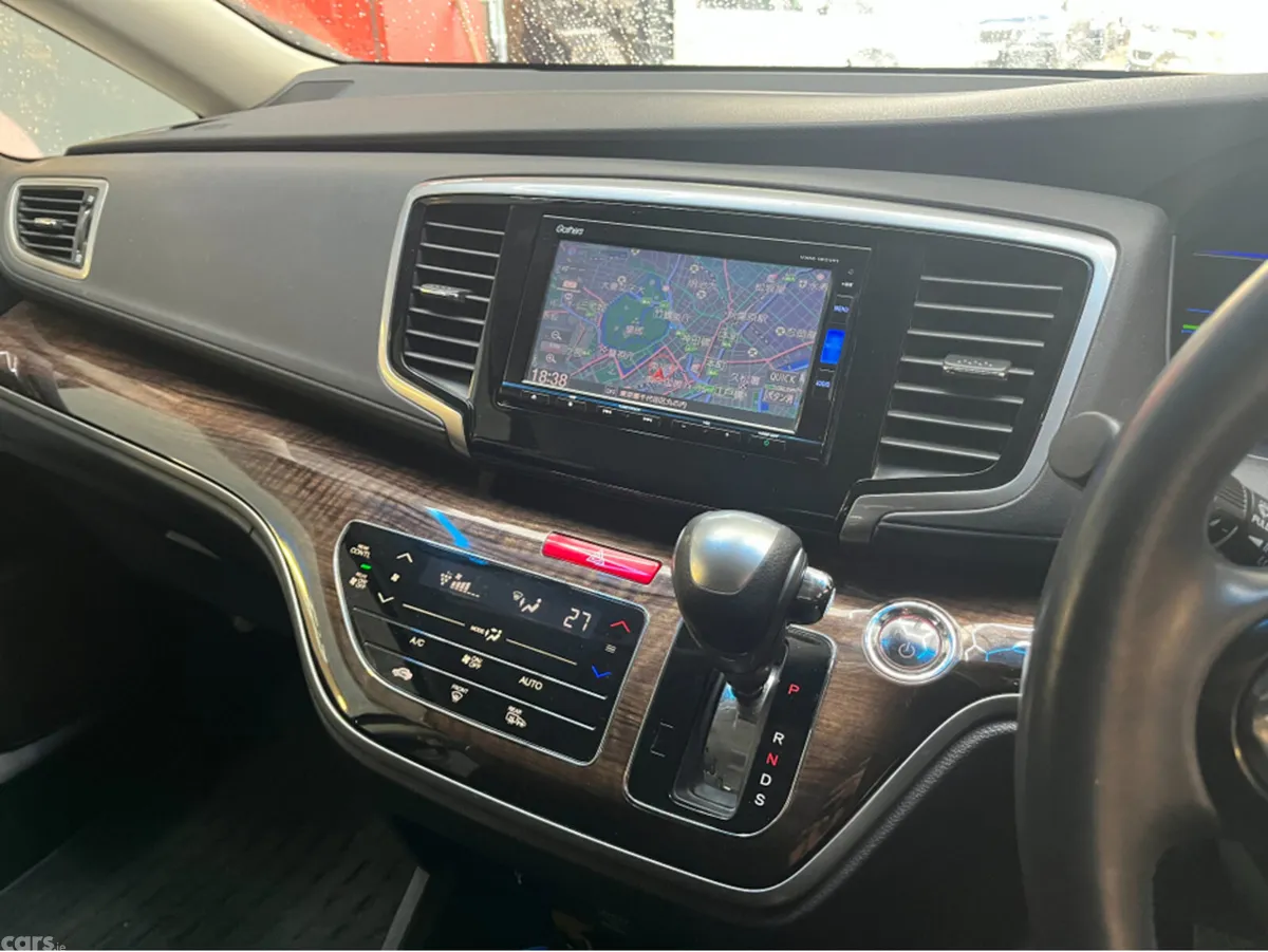 Honda Odyssey SUV, Petrol Hybrid, 2018, White