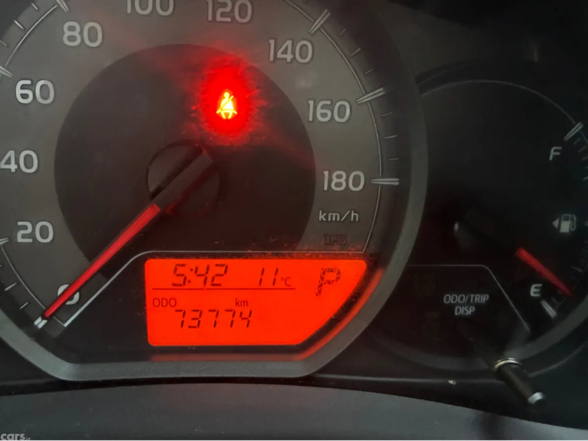 Toyota Vitz Hatchback, Petrol, 2018, Silver