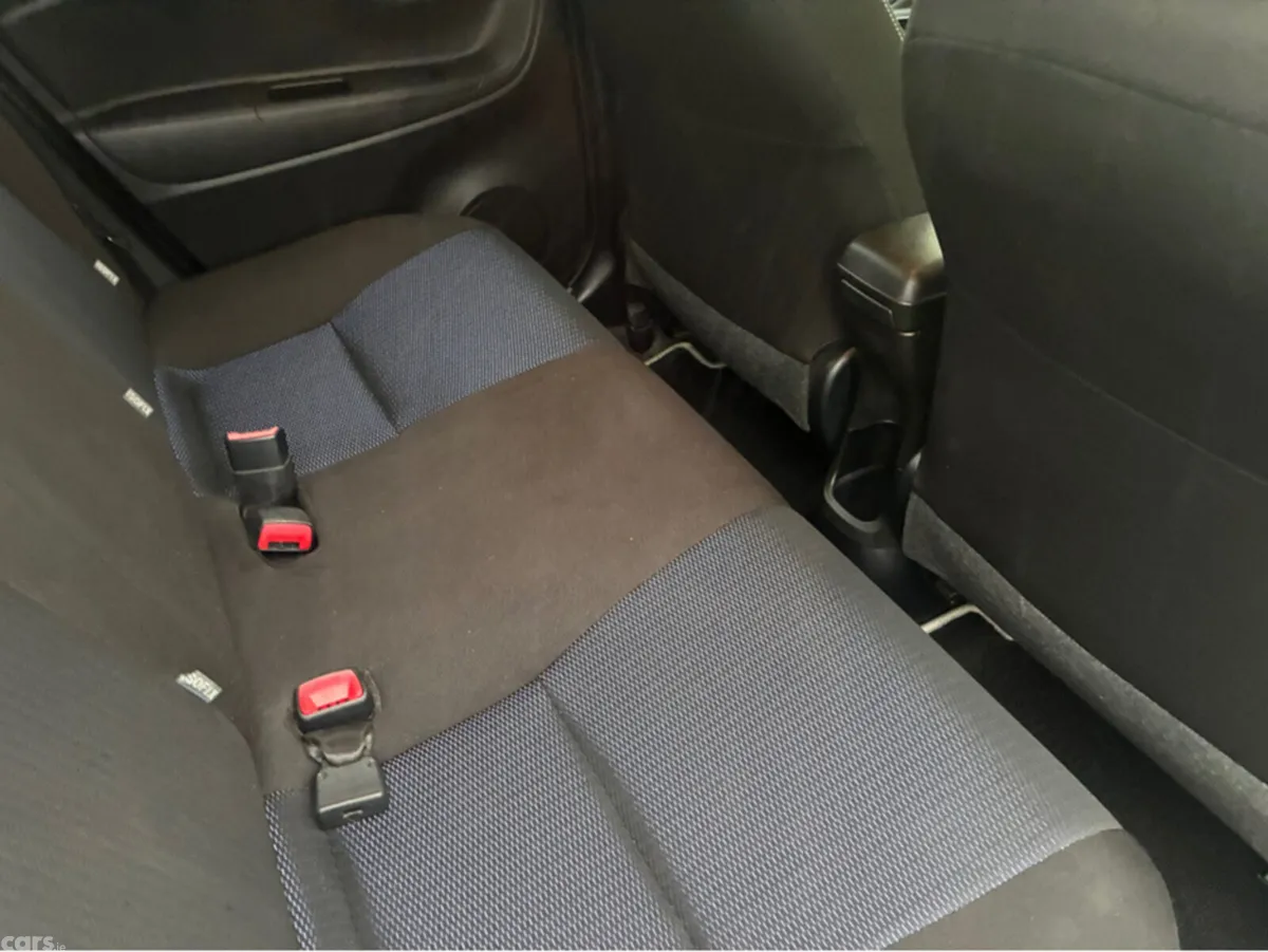 Toyota Vitz Hatchback, Petrol, 2018, Silver