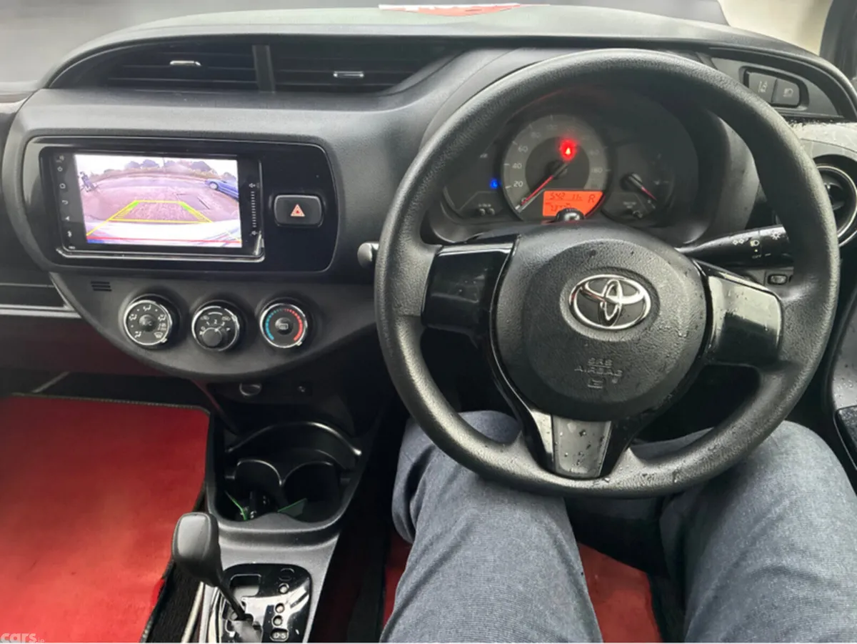 Toyota Vitz Hatchback, Petrol, 2018, Silver