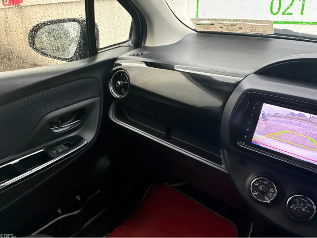 Toyota Vitz Hatchback, Petrol, 2018, Silver