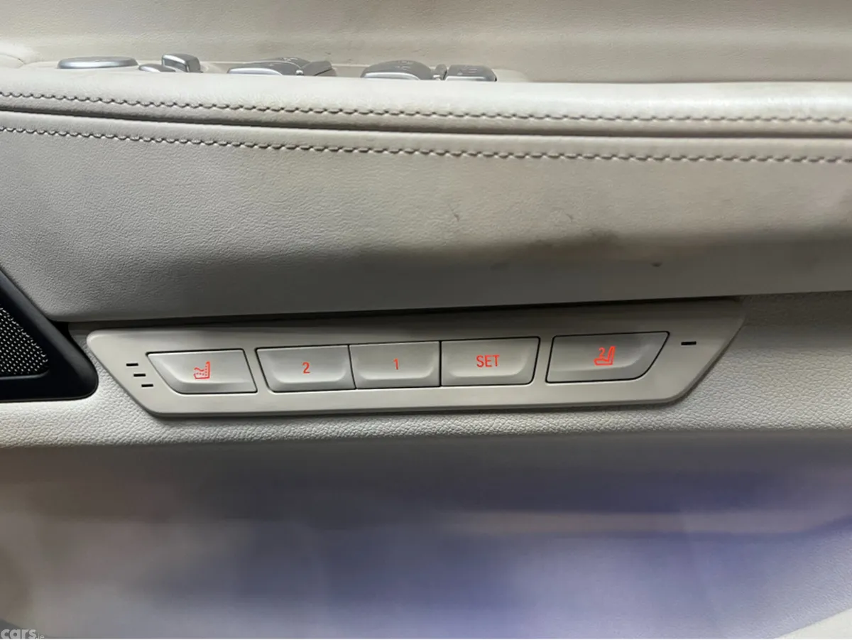 BMW 7-Series Saloon, Petrol Hybrid, 2018, Blue