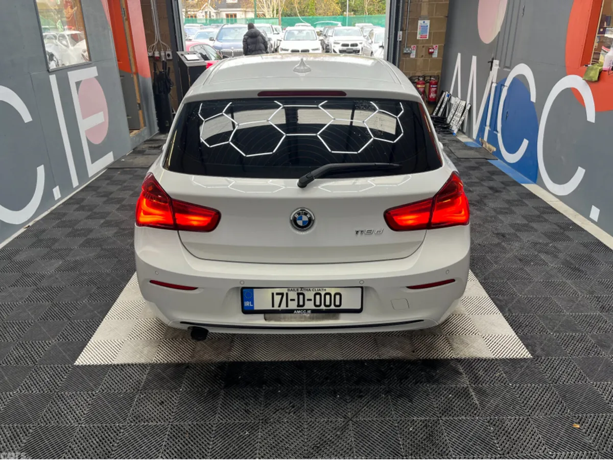 BMW 1-Series Hatchback, Diesel, 2017, White
