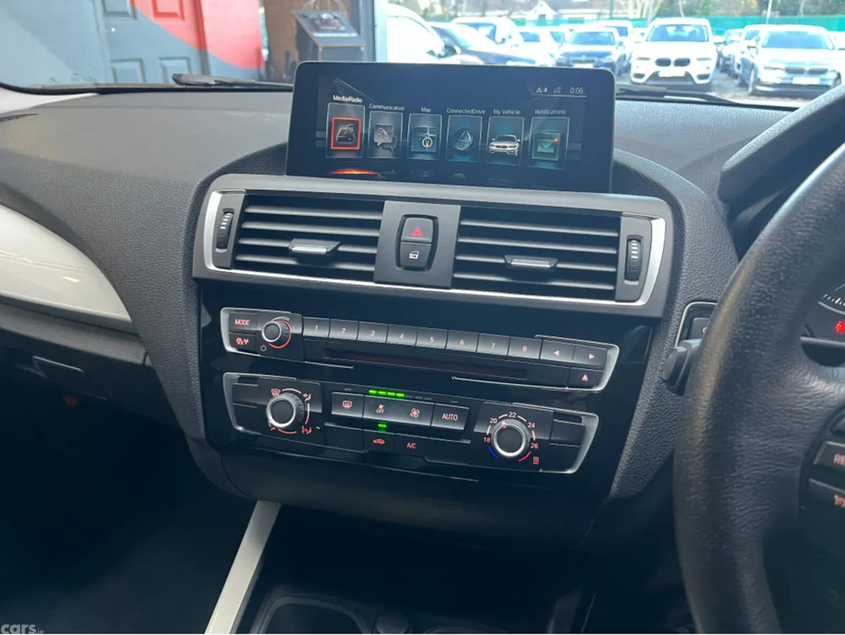 BMW 1-Series Hatchback, Diesel, 2016, Silver