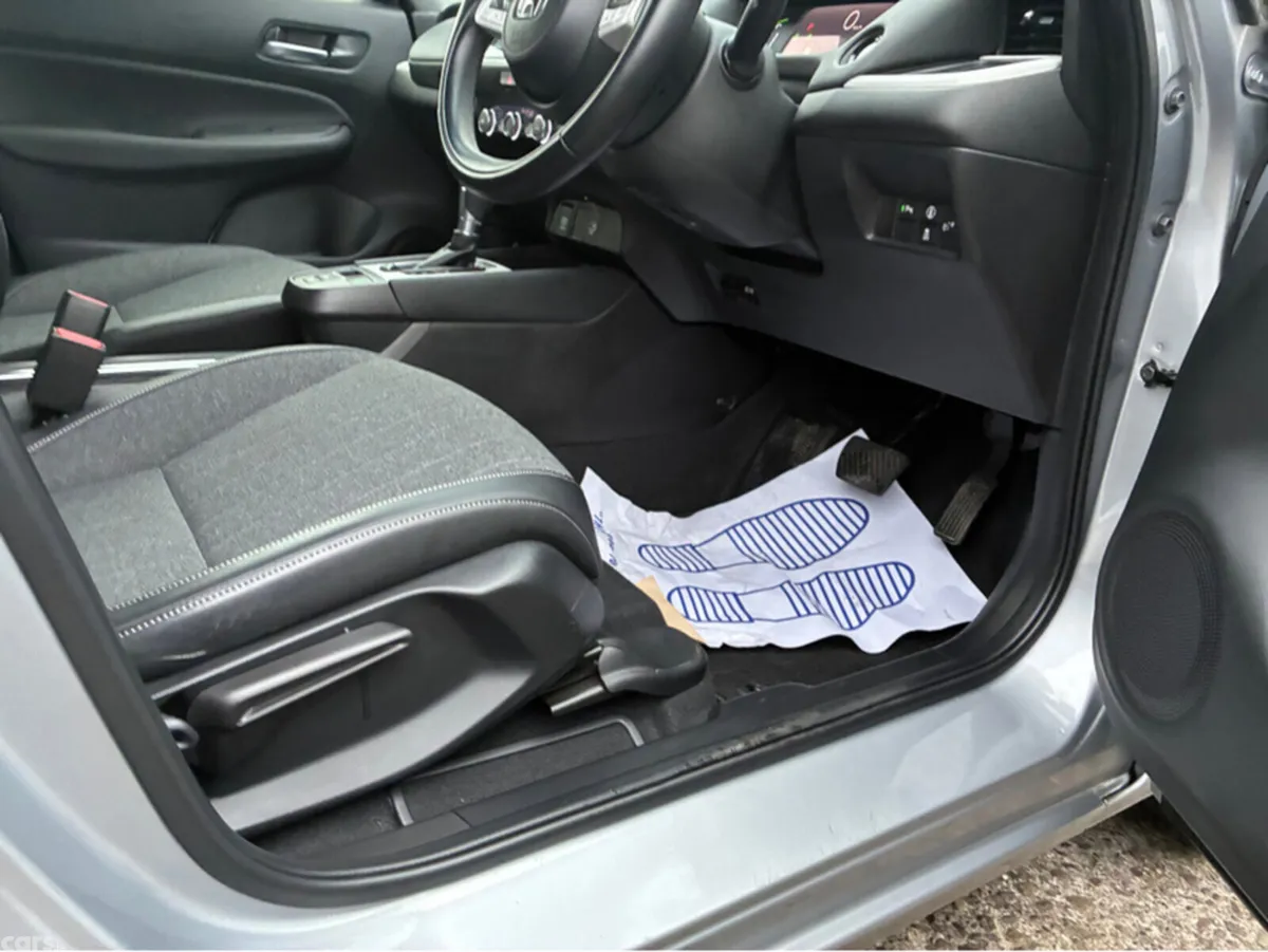 Honda Fit Hatchback, Petrol Hybrid, 2021, Silver