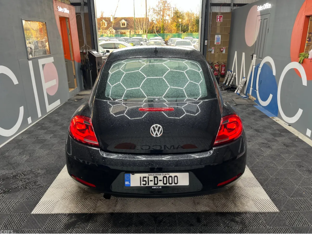 Volkswagen Beetle Hatchback, Petrol, 2015, Black
