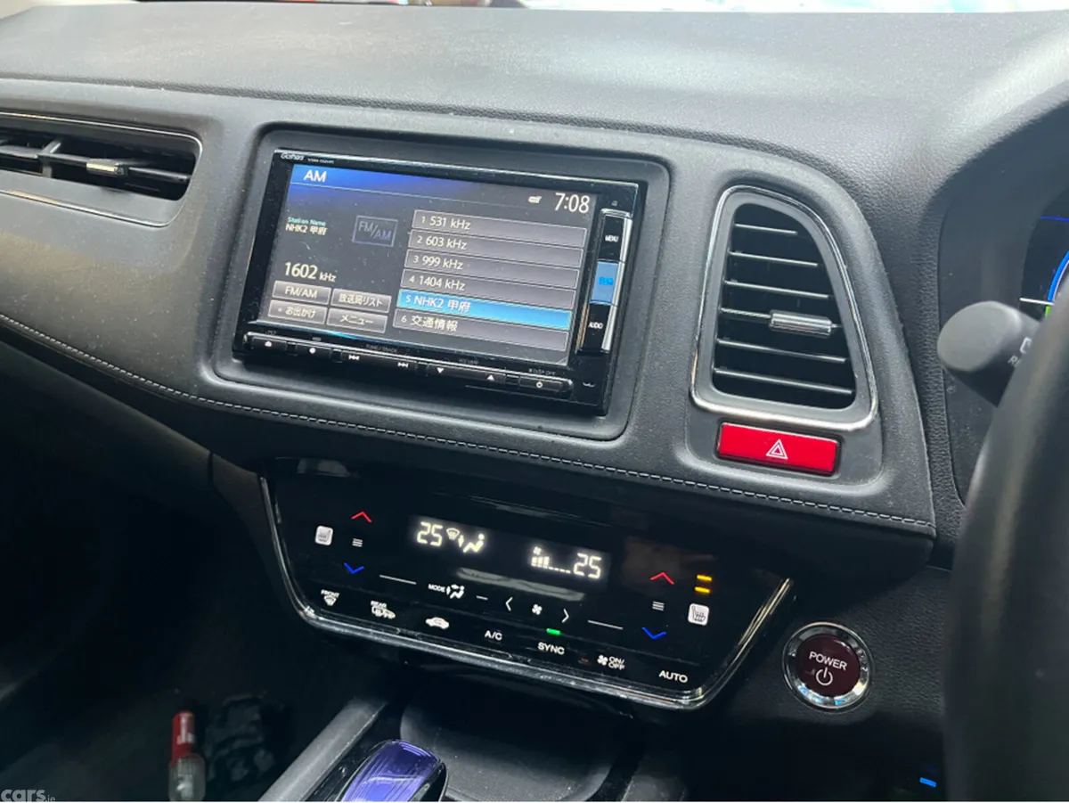 Honda Vezel SUV, Petrol Hybrid, 2015, White