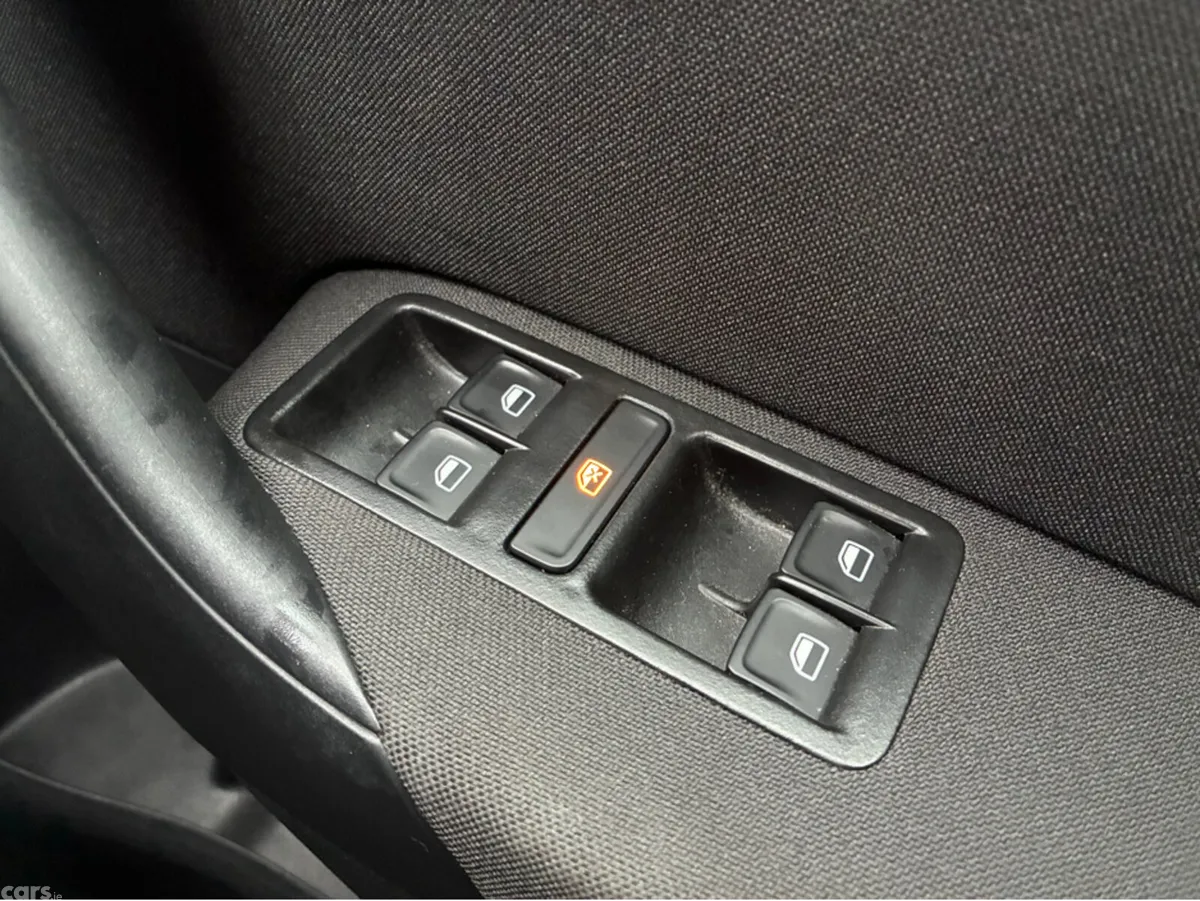 Volkswagen Polo Hatchback, Petrol, 2016, Silver