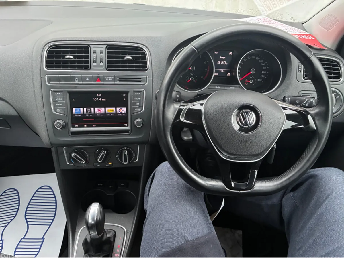Volkswagen Polo Hatchback, Petrol, 2016, Silver