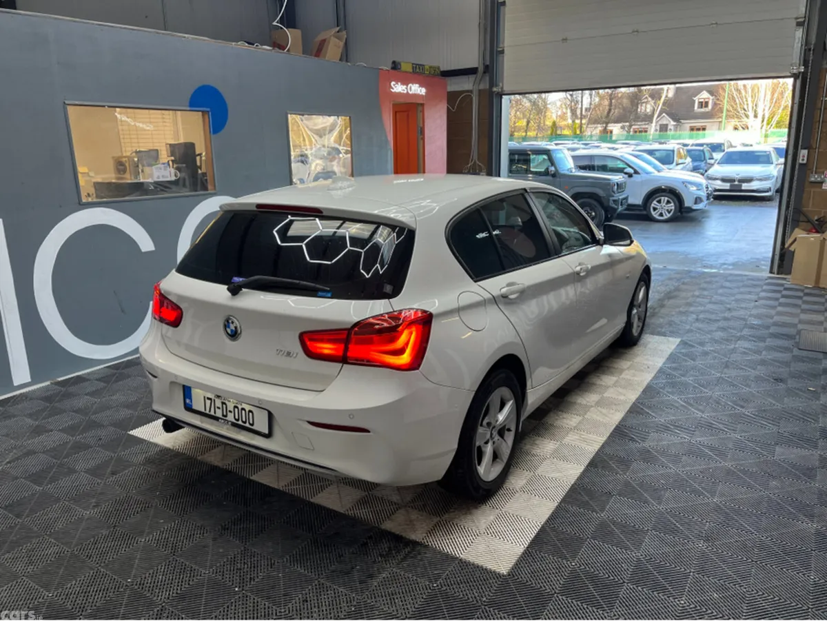 BMW 1-Series Hatchback, Petrol, 2017, White