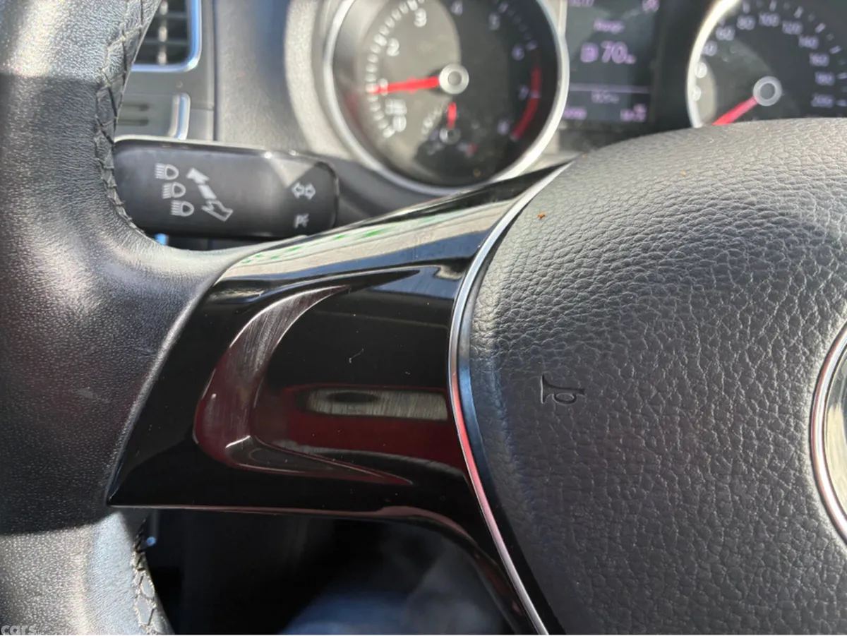 Volkswagen Polo Hatchback, Petrol, 2015, Silver